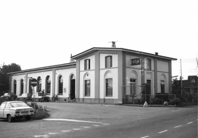 150175 Gezicht op het N.S.-station Breukelen te Breukelen.