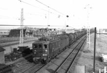 160943 Afbeelding van de electrische locomotief nr. BB 314 (serie BB 300) van de S.N.C.F. (gehuurd door de N.S.) met ...
