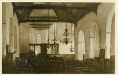 87746 Interieur van de Geertekerk te Utrecht: schip en koor tijdens een kerkdienst, uit het oosten.