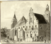 200605 Gezicht op het stadhuis en de Nederlands Hervormde kerk te Woerden.