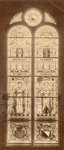 79698 Interieur van het Academiegebouw (Munsterkerkhof 29) te Utrecht: gebrandschilderd venster, naar ontwerp van A. J. ...