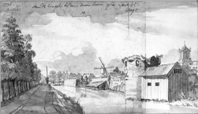 36278 Gezicht vanaf de singel over de stadsbuitengracht te Utrecht op de stadswal uit het westen, met rechts de toren ...