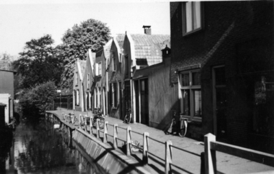 25527 Gezicht op de Dannegracht te Breukelen, uit het westen.