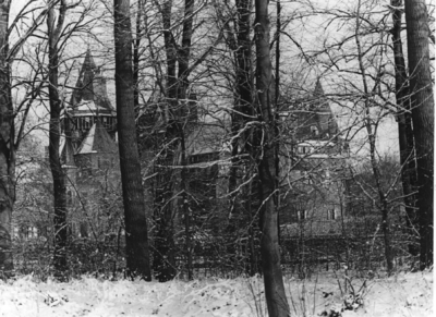 88752 Gezicht op het Kasteel De Haar (Kasteellaan 1) te Haarzuilens (gemeente Vleuten-De Meern), uit het westen.N.B. De ...