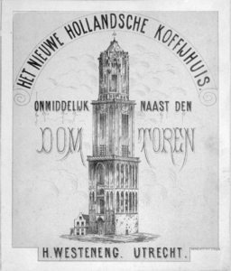 38204 Afbeelding van de oost- en noordgevel van de Domtoren te Utrecht met het naastgelegen Nieuwe Hollandsche ...
