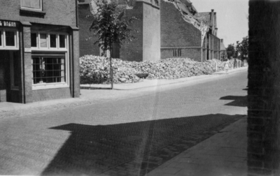 24756 Gezicht op de oorlogsschade in het Soesterkwartier te Amersfoort.