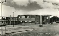 164851 Gezicht op het N.S.-station Zutphen te Zutphen.