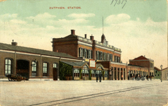 165035 Gezicht op het S.S.-station Zutphen te Zutphen.