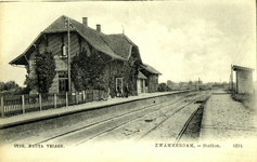 165041 Gezicht op het S.S.-station Zwammerdam te Zwammerdam.