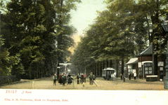 165072 Gezicht op 't Rond te Zeist, met rechts de paardentram Zeist-Driebergen.