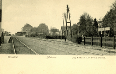 165167 Gezicht op het H.S.M.-station Naarden-Bussum te Bussum.