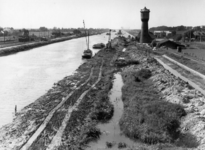 93898 Gezicht op de werkzaamheden voor de verbreding van het Amsterdam-Rijnkanaal te Maarssen uit het zuidoosten; met ...