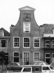 93907 Gezicht op de voorgevel van het herenhuis 't Scheepje (Schippersgracht 15) te Maarssen.