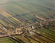 50261 Luchtfoto van Polsbroek (gemeente Lopik), uit het zuiden.