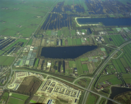 50400 Luchtfoto van een gedeelte van de in aanleg zijnde wijk Zandweg-Oostwaard en de Sweserengseweg te Maarssen-Dorp ...
