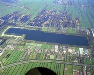 50402 Luchtfoto van de provinciale weg N230 (Zuilense Ring), de Gageldijk met bebouwing en het recreatiegebied ...