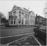 23357 Groningen : Noorderhaven : hoek Werfstraat / Bureau Voorlichting gemeente Groningen, ca 1980