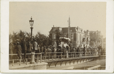 103 Herebrug : optocht ter, 1894