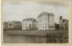 135 Groningen : villa's aan het Verbindingskanaal / Mulder, B., 1893-1897