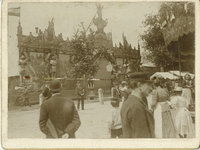 192 Groningen : Grote Markt : kermis : nieuwe grote attractie, 1895-1905