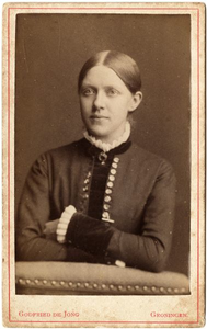 463 Portret van een vrouw / Jong, Godfried de, ca 1884