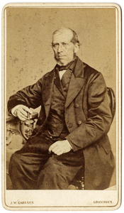 477 Portret van een man / Karsses, J.W., 1873-1875